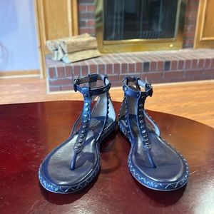 BCBG Navy Blue/Silver Leather Studded Gladiator Sandel. Size 6.